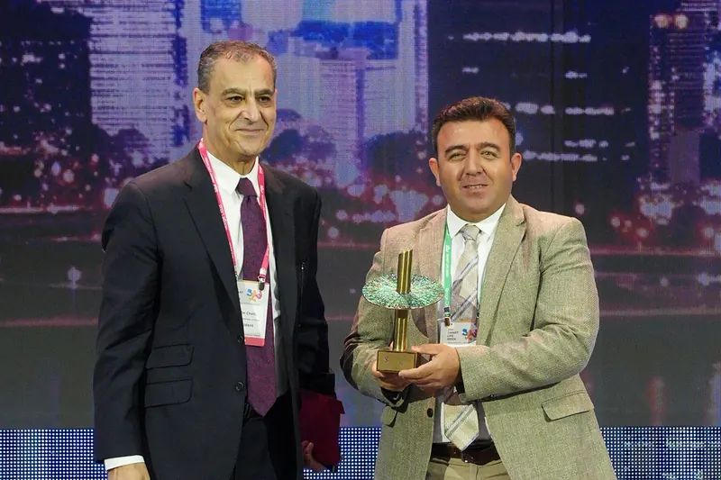 Konya Metropolitan Municipality’s KİTEM project receiving the Bronze trophy at the Seoul Smart City Prize 2026
